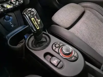 Photo 10 Mini Mini  Cooper SE 184ch Electric Collection 2021 BVA 5CV