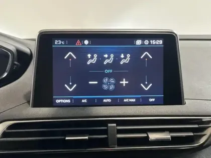 Photo 14 Peugeot 3008  1.2 PureTech 130ch E6.c Allure S&S EAT8