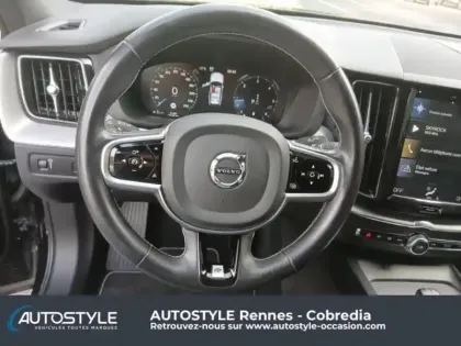 Photo 14 Volvo Xc60  B4 AdBlue AWD 197ch R-Design Geartronic