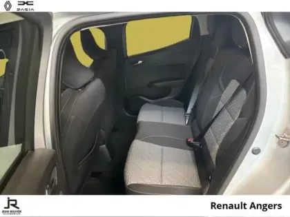 Photo 18 Renault Clio  1.5 Blue dCi 100ch Evolution