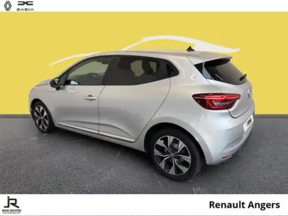 Photo 25 Renault Clio  1.5 Blue dCi 100ch Evolution