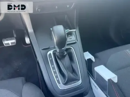 Photo 7 Ford Puma  1.0 EcoBoost Hybrid 125ch ST-Line S&S Powershift