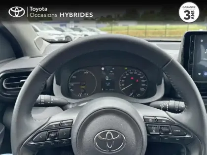 Photo 12 Toyota Yaris  116h Dynamic 5p MC24