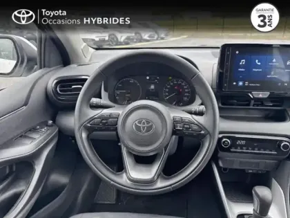 Photo 8 Toyota Yaris  116h Dynamic 5p MC24