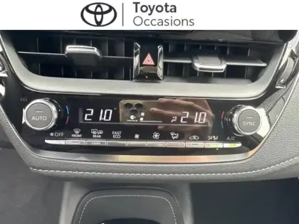 Photo 10 Toyota Corolla  Touring Spt 1.8 140ch Design MY26