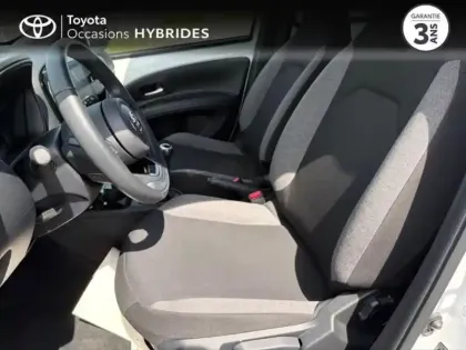 Photo 10 Toyota Aygo  X 1.0 VVT-i 72ch Dynamic