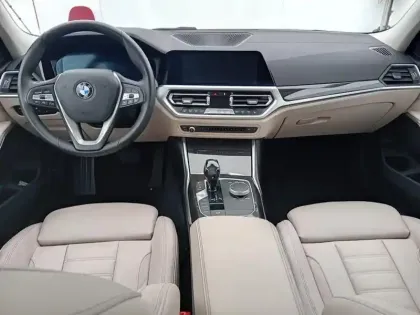 Photo 9 BMW Serie 3 Série 3 320dA 190ch Luxury