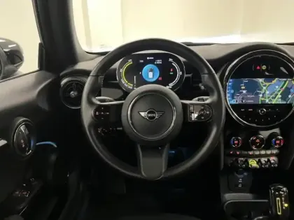 Photo 9 Mini Mini  Cooper SE 184ch Edition Premium BVA 5CV