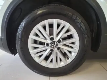 Photo 5 Volkswagen T-roc  1.0 TSI 110ch Life