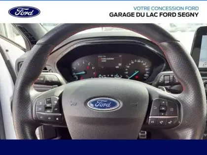 Photo 7 Ford Focus  1.0 EcoBoost 125ch ST-Line BVA