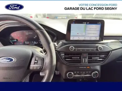 Photo 6 Ford Focus  1.0 EcoBoost 125ch ST-Line BVA