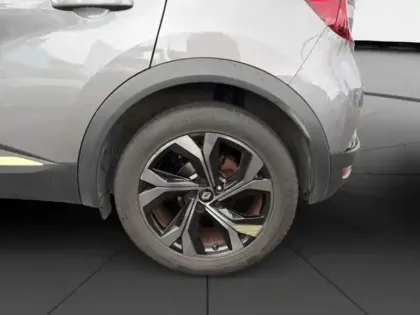 Photo 10 Renault Captur  1.6 E-Tech hybride 145ch Engineered