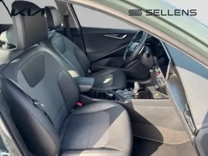 Photo 5 Kia Niro  1.6 GDi 183ch PHEV Active DCT6
