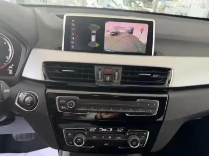 Photo 8 BMW X1  sDrive18dA 150ch Business Design