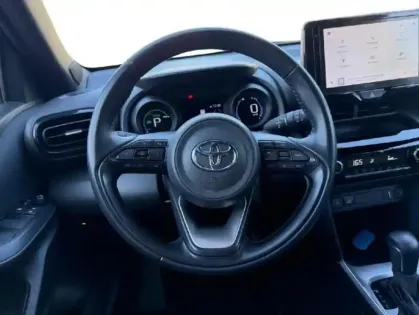 Photo 11 Toyota Yaris  Cross 116h Design AWD-i MY22