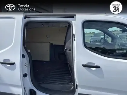Photo 6 Toyota Proace  CITY Medium 130 D-4D Business BVA RC21
