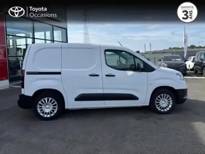 Photo 11 Toyota Proace  CITY Medium 130 D-4D Business BVA RC21