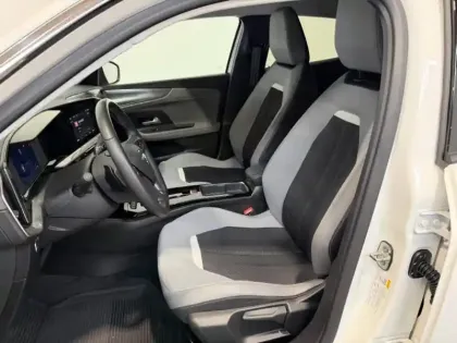 Photo 8 Opel Mokka  1.2 Turbo 130 Elegance BVA8 / Carplay / Caméra