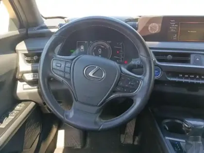 Photo 7 Lexus UX  250h 2WD Premium Edition MY21