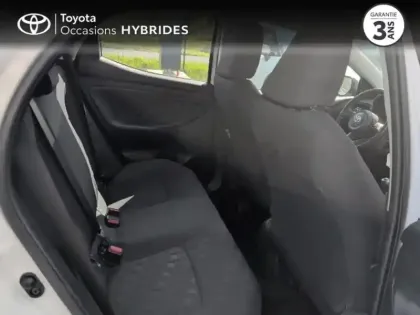 Photo 6 Toyota Yaris  120 VVT-i Dynamic Business 5p MC24