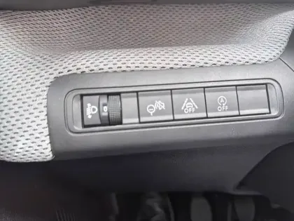 Photo 18 Citroën C3  Turbo 100 ch Manuelle