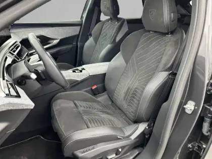 Photo 10 Peugeot 3008  Electrique 210 ch 73 kWh
