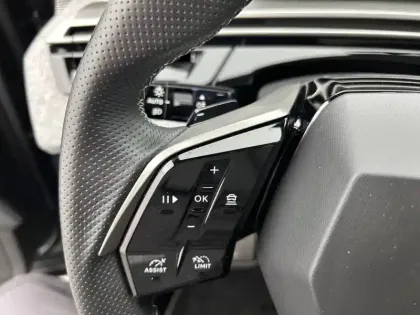 Photo 21 Peugeot 3008  Electrique 210 ch 73 kWh