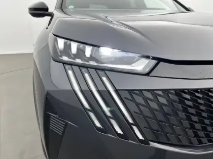 Photo 15 Peugeot 3008  Electrique 210 ch 73 kWh