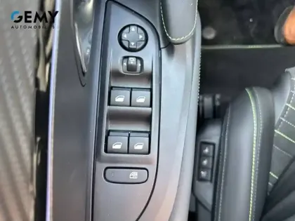 Photo 19 Peugeot 2008  Electrique 54 kWh 156 ch