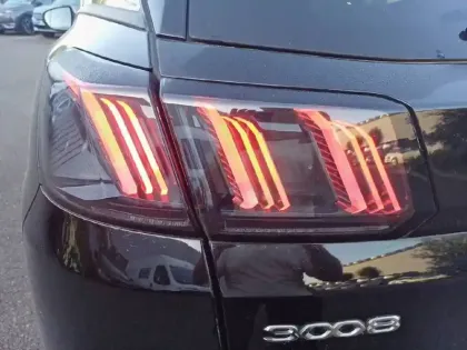 Photo 16 Peugeot 3008  BlueHDi 130ch S&S EAT8