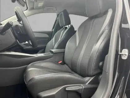 Photo 10 Peugeot 308  Hybrid 145 e-DCS6
