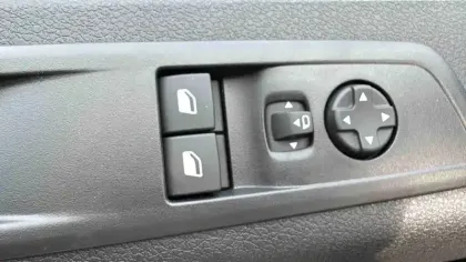 Photo 27 Opel Vivaro  FGN SPORTIVE DIESEL 180 CH M AUTOMATIQUE
