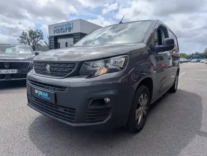 Photo Peugeot Partner Asphalt