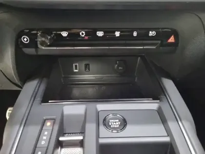 Photo 44 Citroën C5 aircross  Hybride Rechargeable 225 e-EAT8