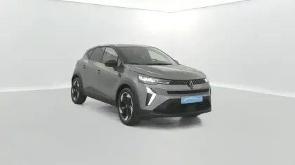 Photo 31 Renault Captur  E-Tech full hybrid 145 ch