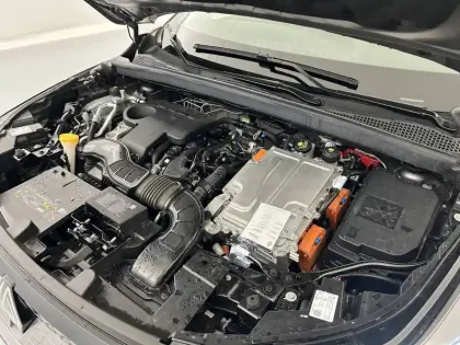 Photo 50 Renault Captur  E-Tech full hybrid 145 ch