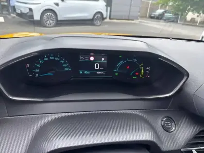 Photo 9 Peugeot 208  Electrique 50 kWh 136ch