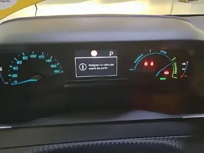 Photo 29 Peugeot 208  Electrique 50 kWh 136ch