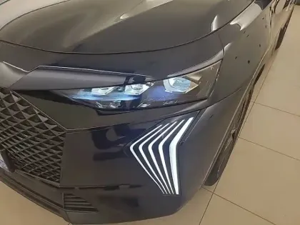 Photo 40 DS DS 7 DS7 Crossback BlueHDi 130 EAT8