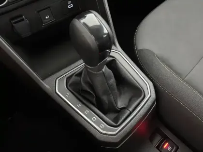 Photo 37 Dacia Jogger  Hybrid 140 7 places GSR2