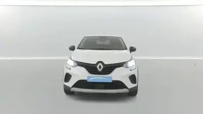Photo 15 Renault Captur  E-Tech full hybrid 145