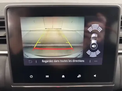 Photo 32 Renault Captur  E-Tech full hybrid 145