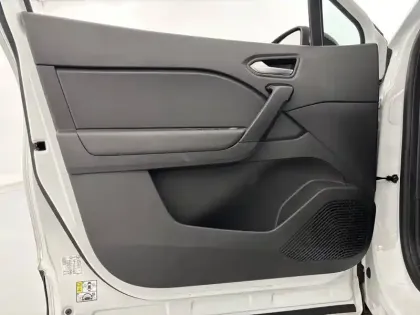 Photo 19 Renault Captur  E-Tech full hybrid 145