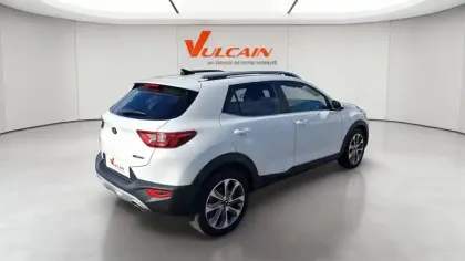 Photo 6 Kia Stonic  1.0 T-GDi 100 ch MHEV iBVM6