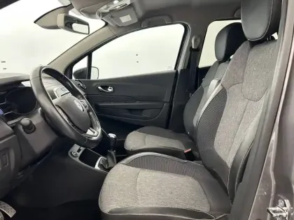 Photo 8 Renault Captur  dCi 90