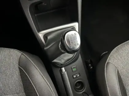 Photo 11 Renault Captur  dCi 90
