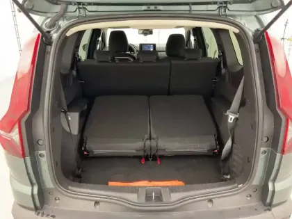 Photo 13 Dacia Jogger  Hybrid 140 7 places GSR2