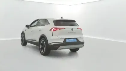 Photo 27 Renault Symbioz  E-Tech full hybrid 145