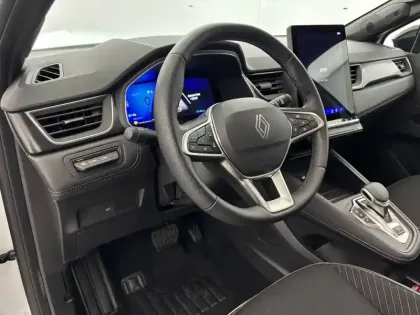 Photo 34 Renault Symbioz  E-Tech full hybrid 145