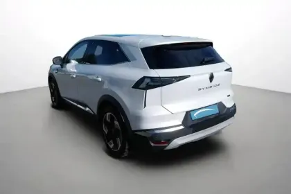 Photo 19 Renault Symbioz  E-Tech full hybrid 145